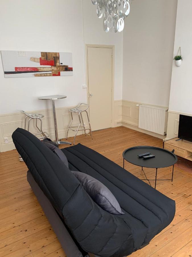 Appartamento Le Voltaire 4 Chez Adrien Hyper Centre Saint-Quentin  Esterno foto